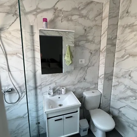 Kultura アパート スコピエ