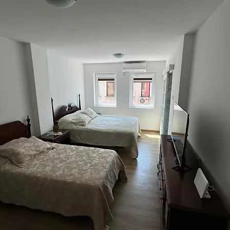 Kultura Apartment *